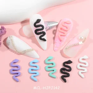 20 Pieces pack Colored 3D Resin Snake Nail Art Decorations