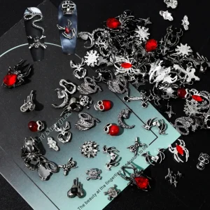 50Pcs Gothic Punk Style Nail Art Charms 3D Heart Cross Halloween Skull Love Chain Pendant Design Nail Decoration Accessories