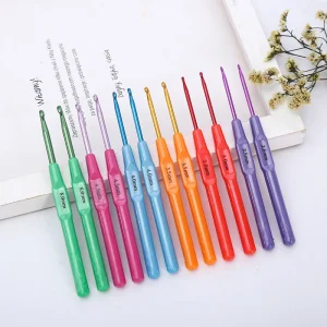 Anodized Colorful Aluminum Crochet Hooks Set Knitting Tools For Sweaters Shoes & Amigurumi Factory