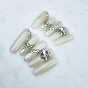Artificial Nails Are Handmade with a Long Oval Shape and a Large Diamond Design. High Quality and Reusable