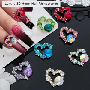 Bulk New Luxury Alloy White pink Red purple diamond Nail Charms Supplies 3D Heart Shape Rhinestone Nail Jewelry