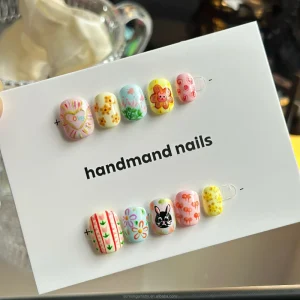 Cute Cartoon False Fingernails Nail Art Artificial Short Square Handmade Press on Nail
