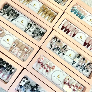 Handmade Cat Eye Design Spring Nail Art Acrylic Press on 3D False Fingernails Coffin Pattern for Finger Application