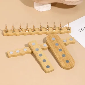 Handmade Wooden Magnetic Nail Tip Holder Stand Rectangle Shape Mini Professional Nail Art Polish Storage Display Press on Stand