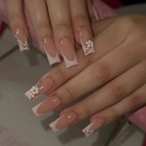 Ins Flower Full Cover French square Press on Nails Price Nail Art Tips Shinning Diamond Nails Artificial Fingers