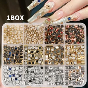 Luxury Style Alloy Nail Art with Rhinestone Metal Frame Crystal Square and Round Nail Decorations Salon DIY Nail Art Design