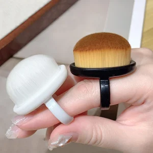 Mini Ring Shaped Nail Dust Brush Oval Soft Nylon Manicure Salon Cleaning Brushes