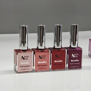 Nail Salon Supplier Factory Air Dry Fast No Need Lamp Low Odor Metallic Color Gel Regular Nail Polish