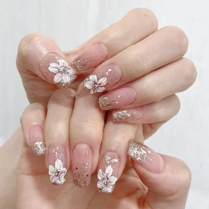 Newly Arrived Pre-designed Nails Pressed on the Nails, Square Short Flower Artificial Nails