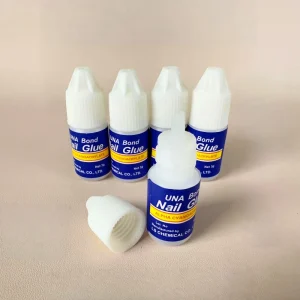 OEM ODM Strong Long-lasting Fast Delivery Nail Glue 3ml Liquid Texture Mini for Nail Art Tips Support of Private Label