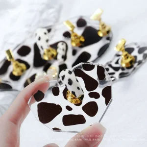 Professional Acrylic Nail Display Tray Beauty Cow Nail Plate Stand Manicure Tip Magnetic Log Base Holder Nail Supplies