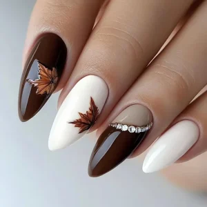 Reusable Diamond False Nails 24PCS Glue Fake Nails Stickers Professional False Nails