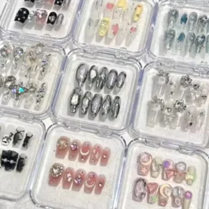 Special Handmade False Nails with Diamond Decoration Luxury Press on Fake Nails for Finger Application Boxed Design